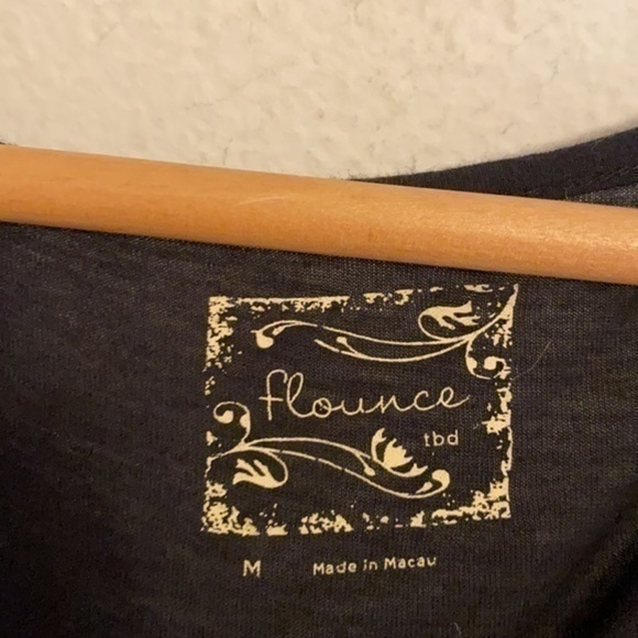 VINTAGE LIMITED EDITION SOLID BLACK BLOUSE MEDIUM - Picture 2 of 3